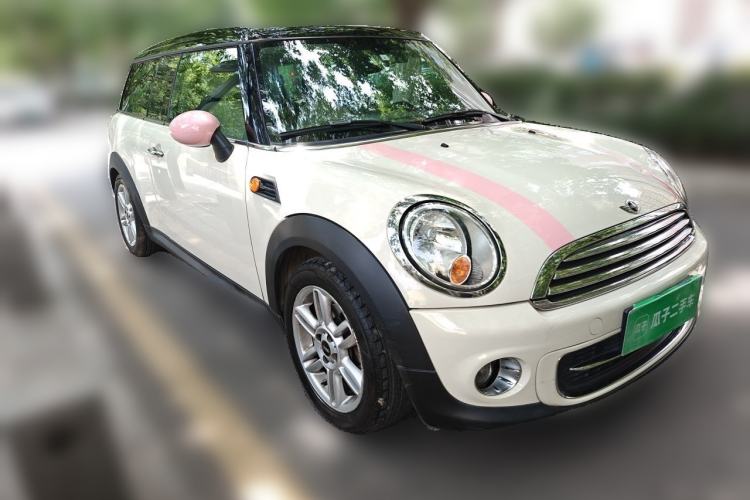 Used MINI Clubman 2011 1.6L COOPER Fun Front Right 45 Deg