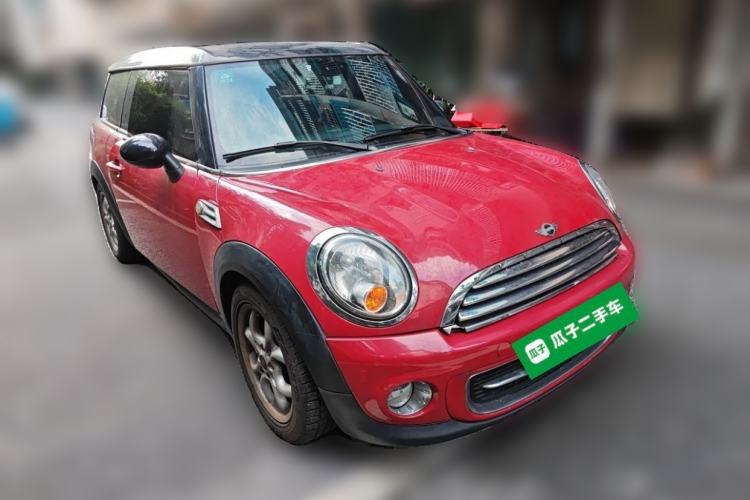Used MINI Clubman 2011 1.6L COOPER Fun Front Right 45 Deg