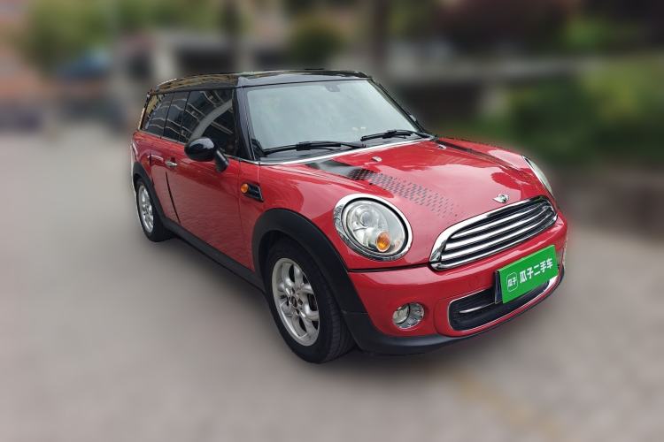 Used MINI Clubman 2011 1.6L COOPER Fun Front Right 45 Deg