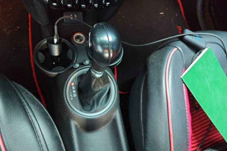 Used MINI Clubman 2011 1.6L COOPER Fun Gear Lever