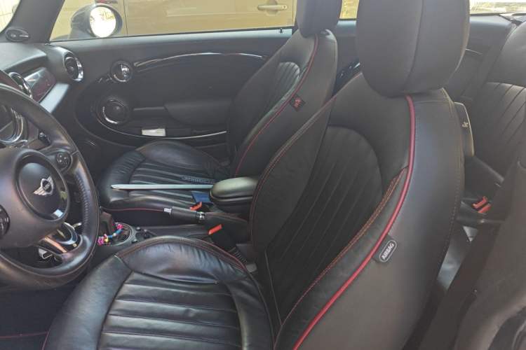 Used MINI Clubman 2011 1.6T COOPER S Hampton Left Front Seat
