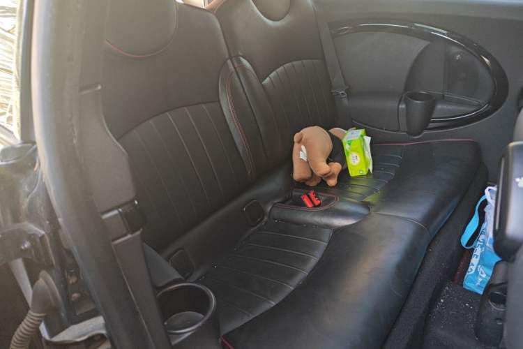 Used MINI Clubman 2011 1.6T COOPER S Hampton Left Rear Seat