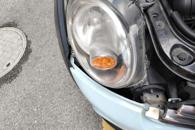 Used MINI Clubman 2011 1.6L ONE Right Front Headlight