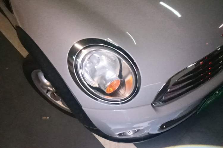 Used MINI Clubman 2011 1.6L COOPER Fun Right Front Headlight