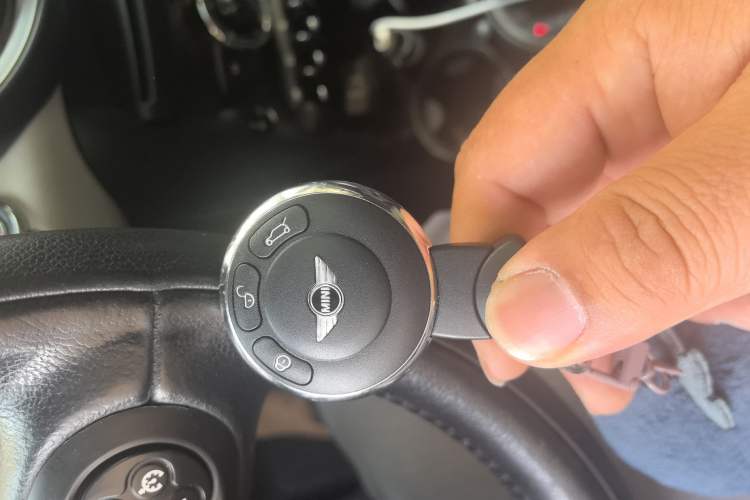 Used MINI Clubman 2011 1.6L COOPER Fun Vehicle Key