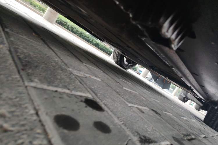 Used MINI Clubman 2011 1.6L COOPER Fun Chassis Front Left