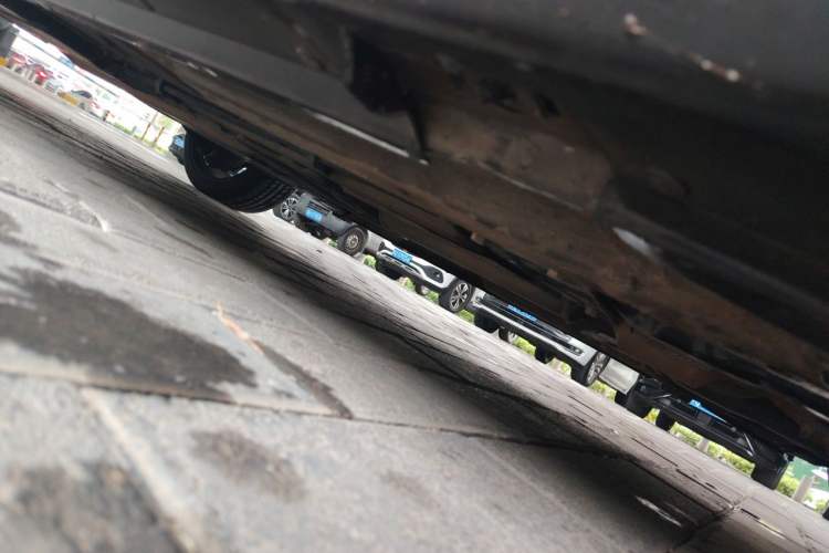 Used MINI Clubman 2011 1.6L COOPER Fun Chassis Front Right