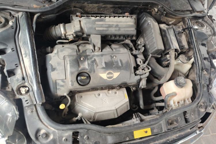 Used MINI Clubman 2011 1.6L COOPER Fun Engine Bay