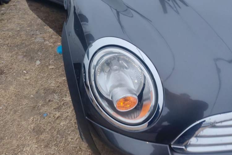 Used MINI Clubman 2011 1.6L ONE Right Front Headlight