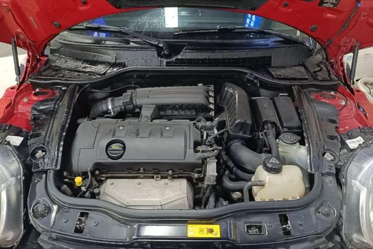 Used MINI Clubman 2011 1.6L ONE Engine Bay