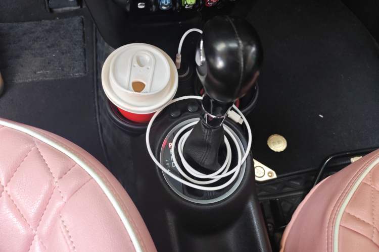 Used MINI Clubman 2011 1.6L COOPER Fun Gear Lever
