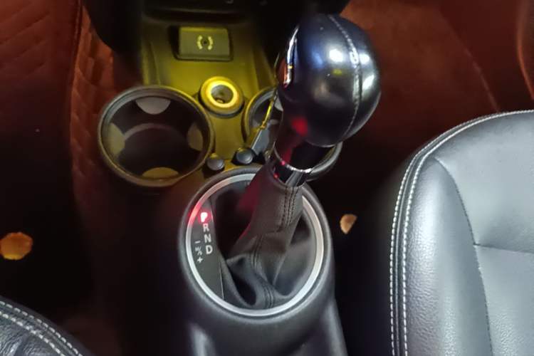 Used MINI Clubman 2011 1.6L ONE Gear Lever