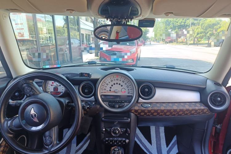 Used MINI Clubman 2011 1.6L COOPER Fun Center Console