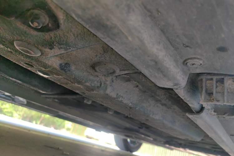Used MINI Clubman 2011 1.6L COOPER Fun Chassis Front Left