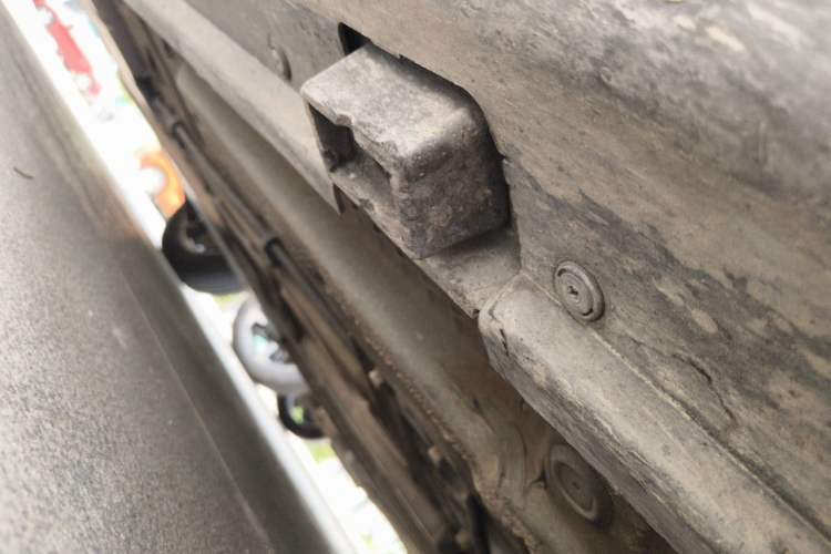 Used MINI Clubman 2011 1.6L ONE Chassis Front Right