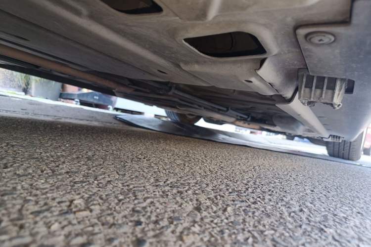 Used MINI Clubman 2011 1.6L COOPER Fun Chassis Rear Right