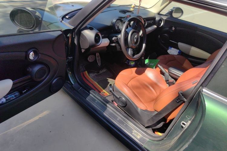 Used MINI Clubman 2011 1.6L COOPER Fun Driver Seat