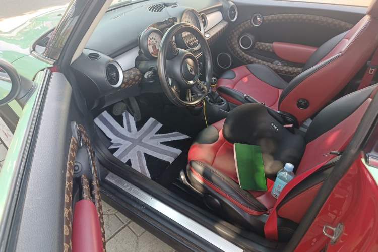 Used MINI Clubman 2011 1.6L COOPER Fun Driver Seat