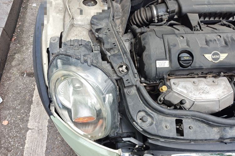 Used MINI Clubman 2011 1.6L ONE Engine Bay Right