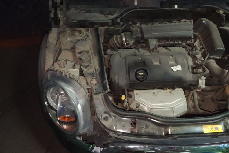 Used MINI Clubman 2011 1.6L ONE Engine Bay Right