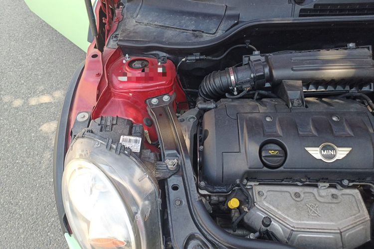 Used MINI Clubman 2011 1.6L COOPER Fun Engine Bay Right