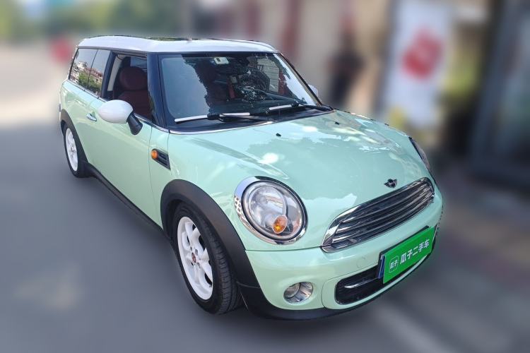 Used MINI Clubman 2011 1.6L COOPER Fun Front Right 45 Deg