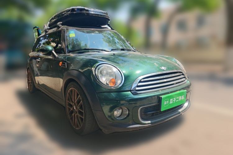 Used MINI Clubman 2011 1.6L ONE Front Right 45 Deg