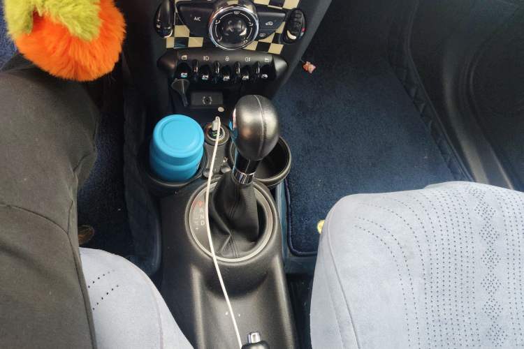Used MINI Clubman 2011 1.6L ONE Gear Lever