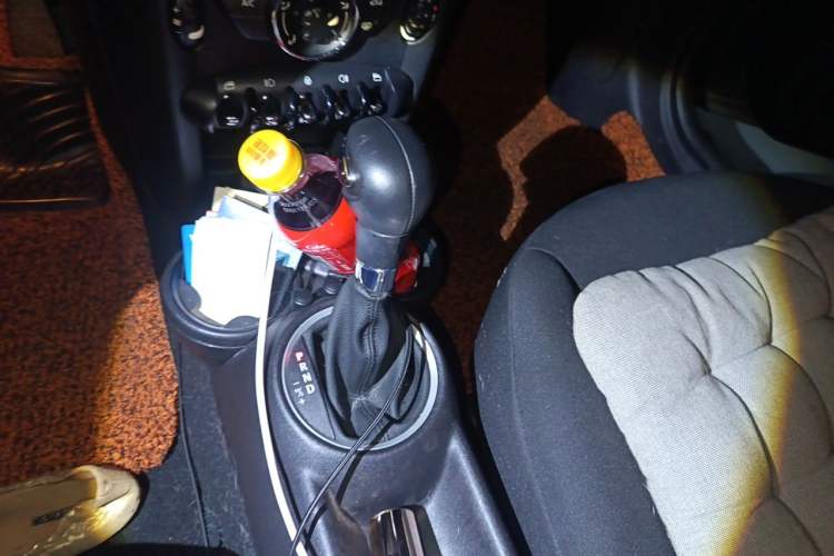 Used MINI Clubman 2011 1.6L ONE Gear Lever