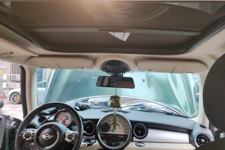 Used MINI Clubman 2011 1.6L COOPER Fun Headliner