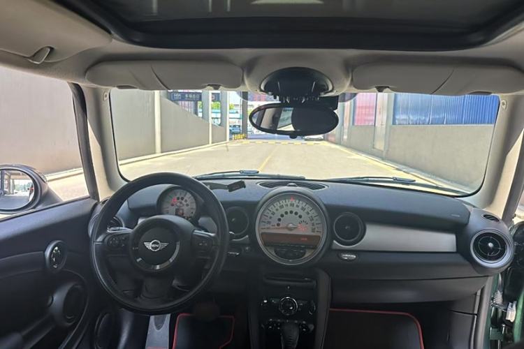 Used MINI Clubman 2011 1.6L COOPER Fun Interior 1