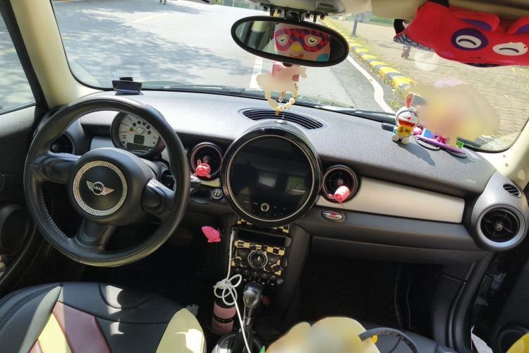Used MINI Clubman 2011 1.6L ONE Interior 2