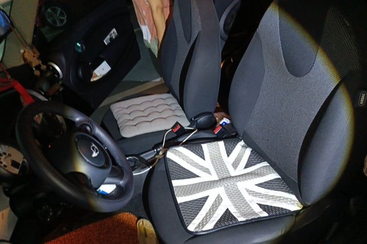 Used MINI Clubman 2011 1.6L ONE Left Front Seat