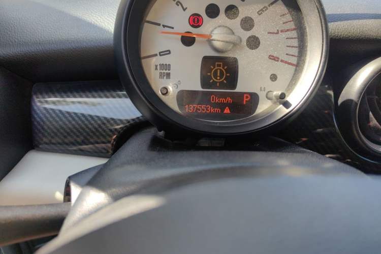 Used MINI Clubman 2011 1.6L COOPER Fun Odometer Close Up