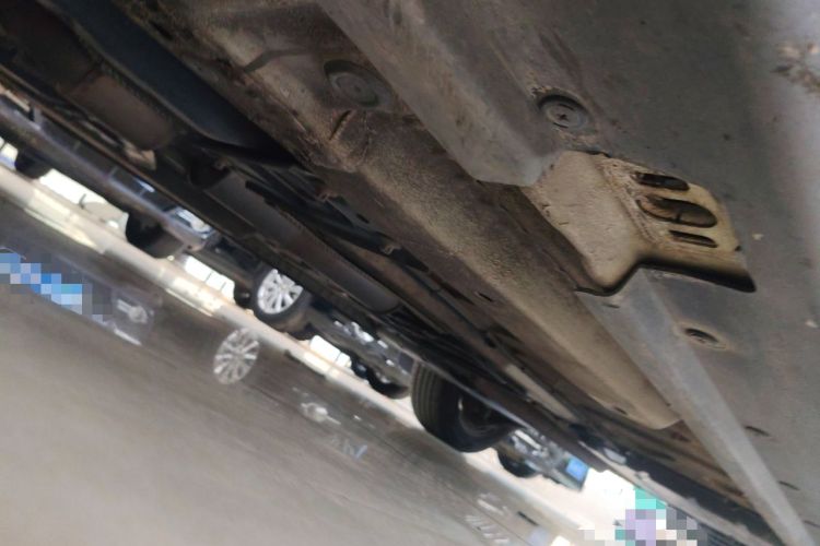 Used MINI Clubman 2011 1.6L COOPER Fun Chassis Front Left