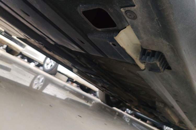 Used MINI Clubman 2011 1.6L COOPER Fun Chassis Rear Right