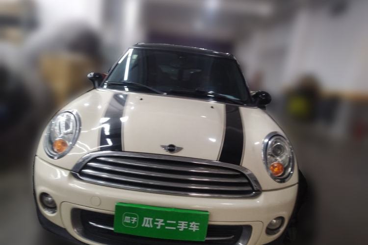 Used MINI Clubman 2011 1.6L COOPER Fun Front