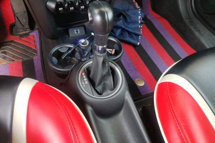 Used MINI Clubman 2011 1.6L ONE Gear Lever