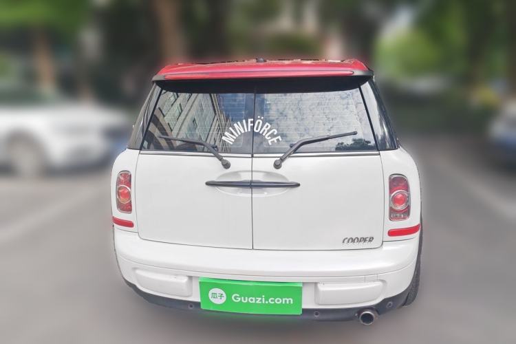 Used MINI Clubman 2011 1.6L COOPER Hampton Rear