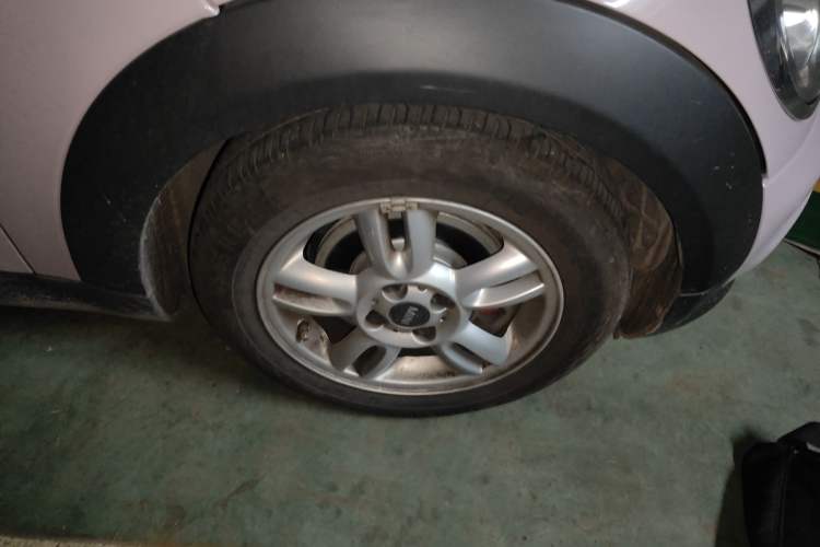 Used MINI Clubman 2011 1.6L ONE Right Front Wheel Hub
