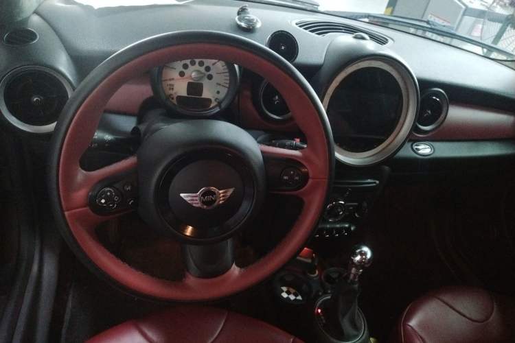 Used MINI Clubman 2011 1.6L COOPER Fun Steering Wheel