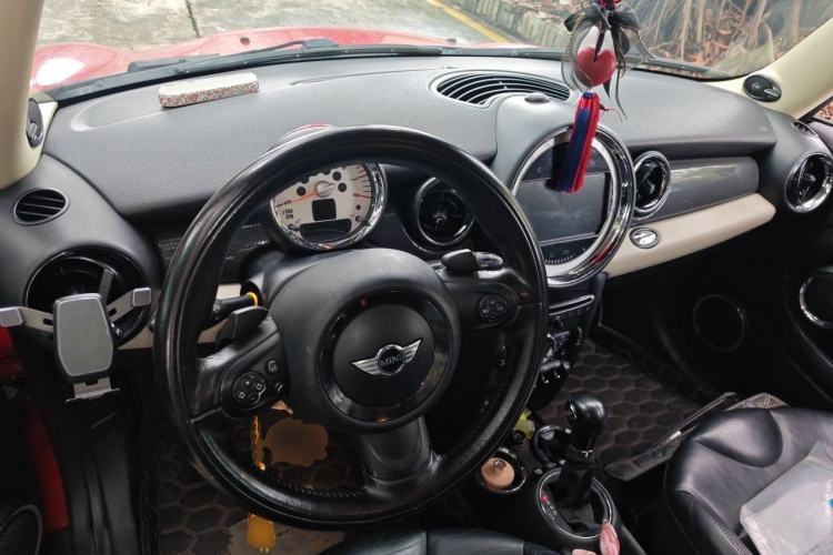 Used MINI Clubman 2011 1.6T COOPER S Center Console