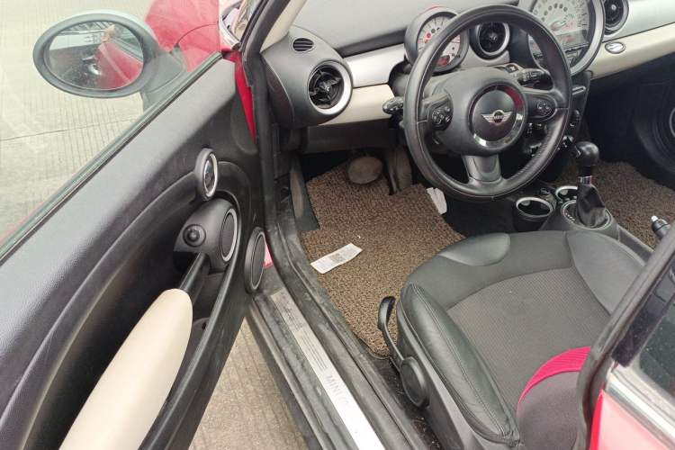 Used MINI Clubman 2011 1.6L COOPER Fun Driver Seat