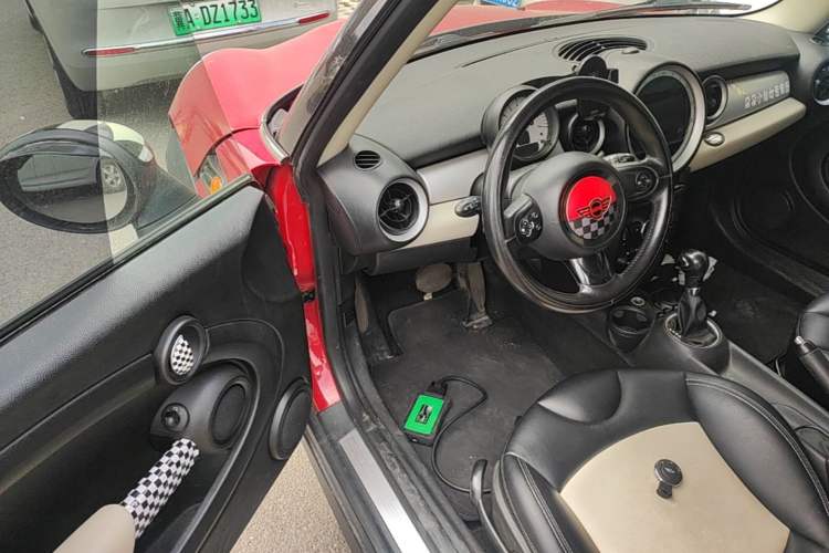 Used MINI Clubman 2011 1.6L COOPER Fun Driver Seat