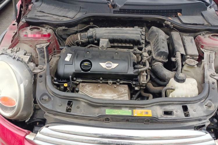Used MINI Clubman 2011 1.6L COOPER Fun Engine Bay