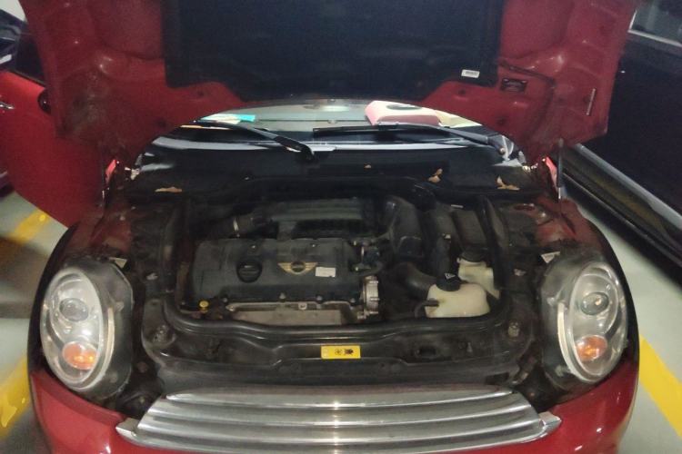 Used MINI Clubman 2011 1.6L COOPER Fun Engine Bay
