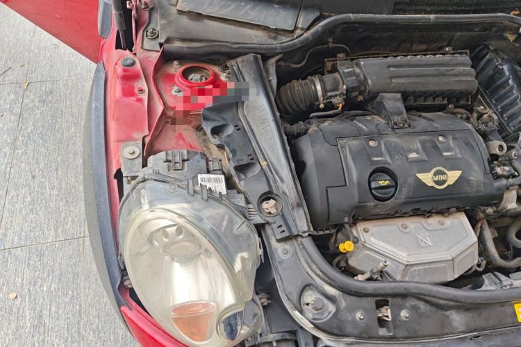 Used MINI Clubman 2011 1.6L COOPER Fun Engine Bay Right
