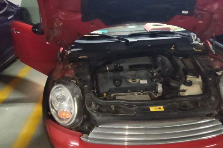Used MINI Clubman 2011 1.6L COOPER Fun Engine Bay Right