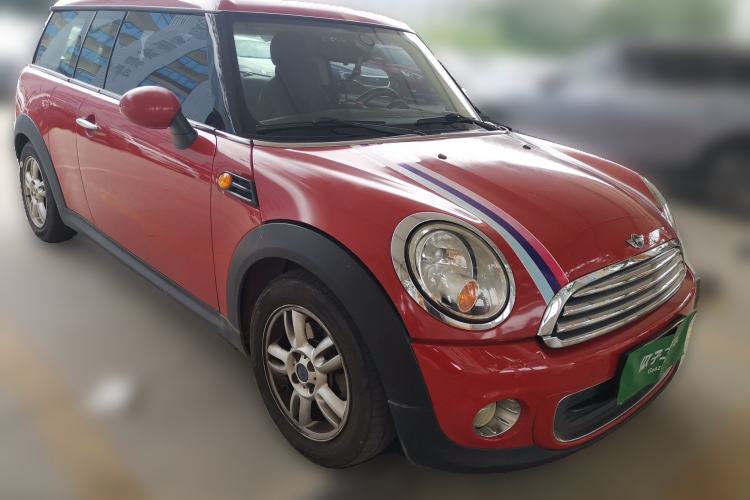 Used MINI Clubman 2011 1.6L ONE Front Right 45 Deg