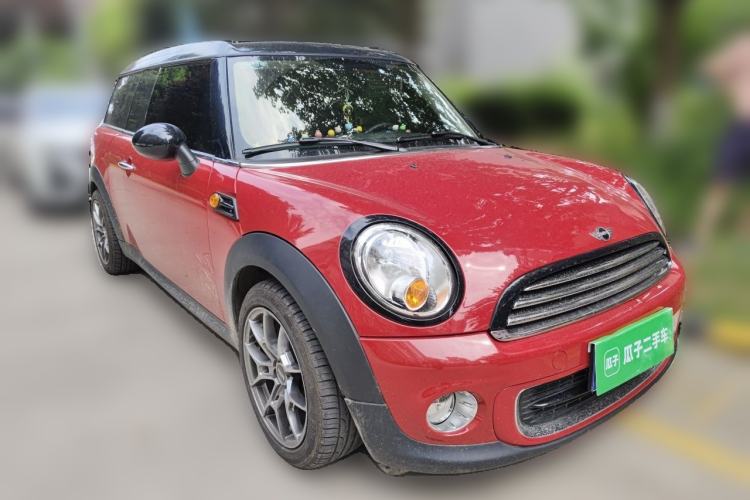 Used MINI Clubman 2011 1.6L ONE Front Right 45 Deg